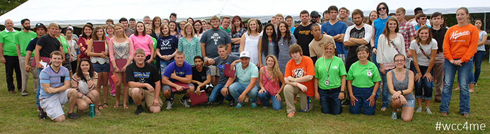 Group of Students posed for a group picture